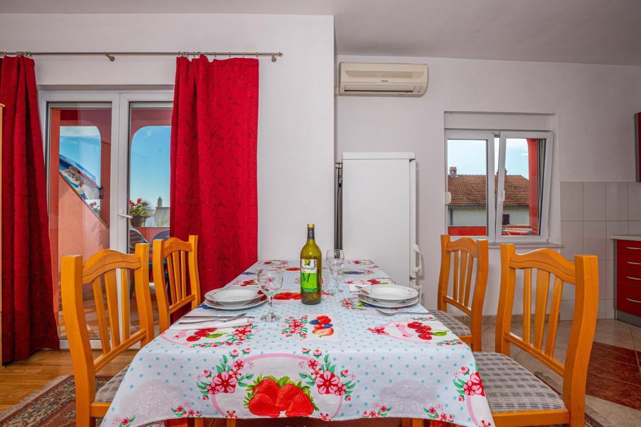 Apartman Kata 1 Apartment ซริกเวนิซา ภายนอก รูปภาพ