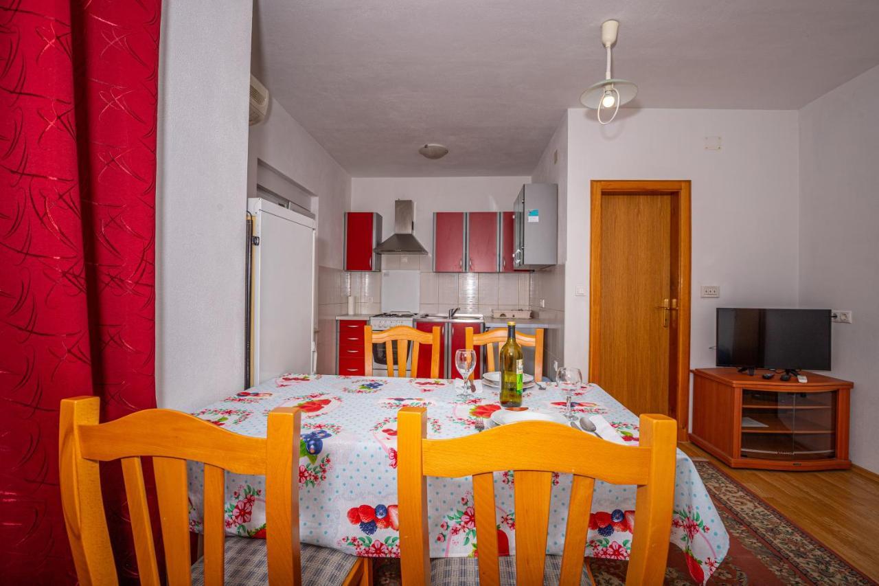 Apartman Kata 1 Apartment ซริกเวนิซา ภายนอก รูปภาพ
